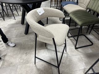 2x Barstoel Yvet Beige